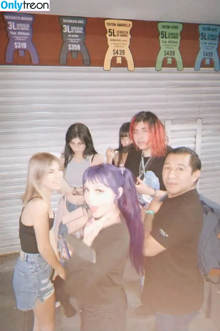 Melody Mew nude photo #0146 (MelodyMew_gif / melodymew_jpg)