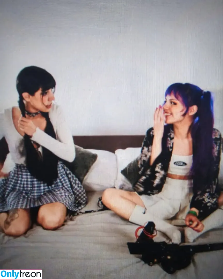 Melody Mew nude photo #0149 (MelodyMew_gif / melodymew_jpg)