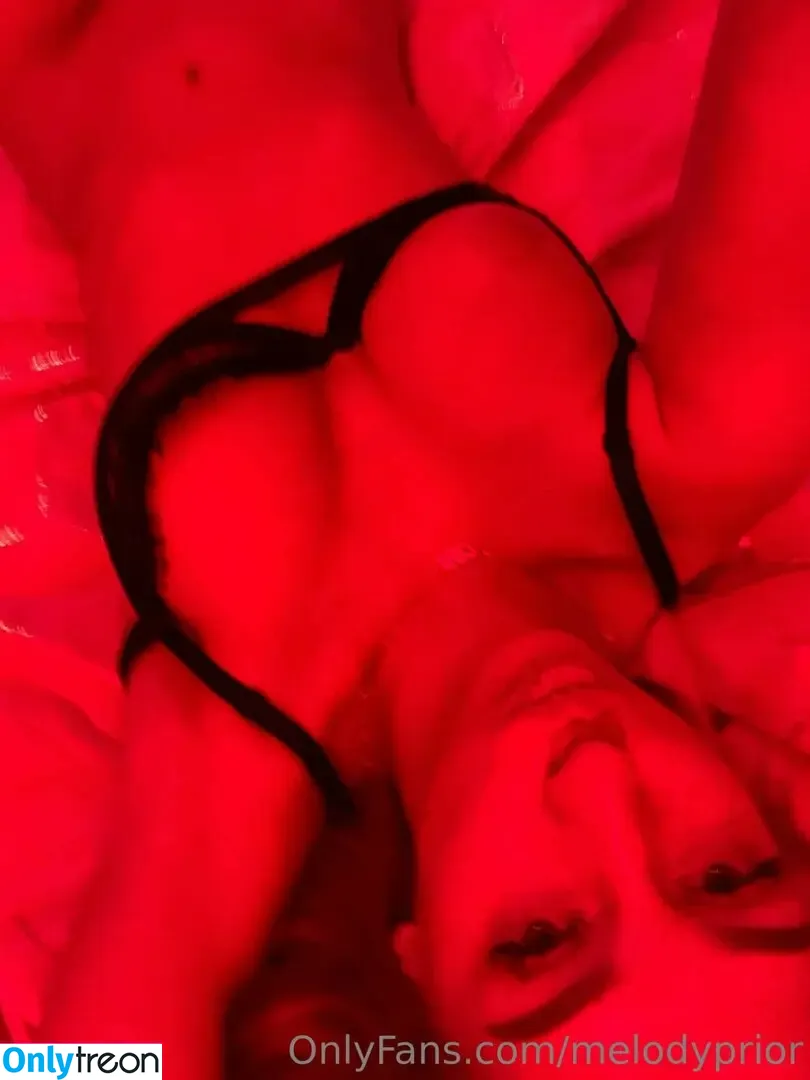 Melody Prior nude photo #0003 (melodyprior / melodypriv)