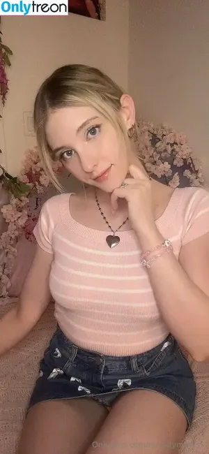 melodymarksx / melodymarksxxofficial nude photo #0211
