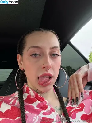 melodyparker69 / iloveconch nude photo #0138