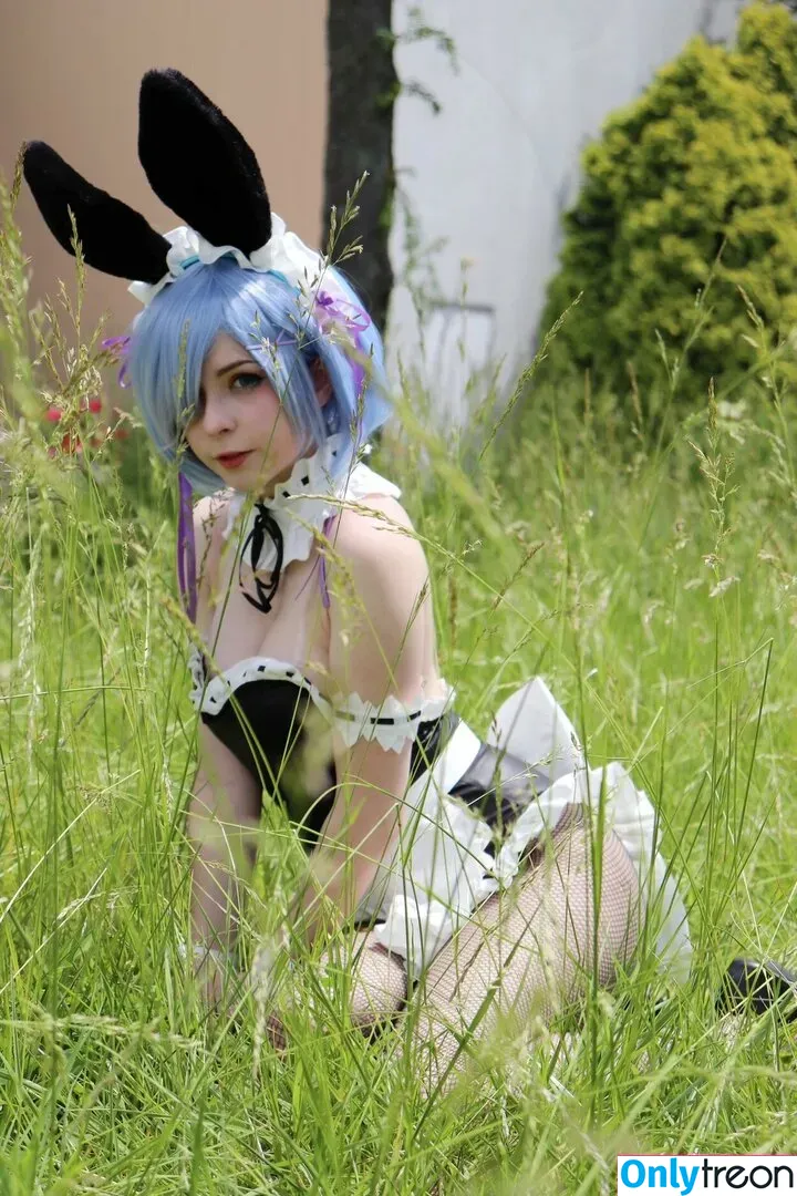 Melondoki голая photo #0021 (meloncali / melondokii)