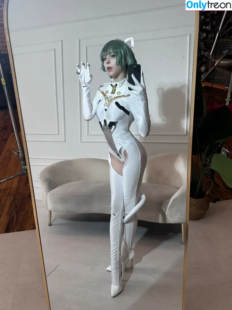 Melondoki nude photo #0349 (meloncali / melondokii)