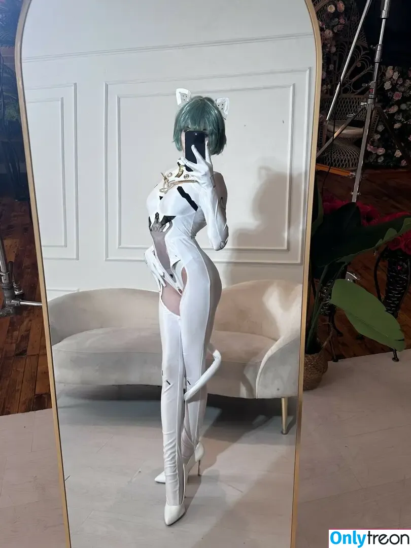 Melondoki голая photo #0351 (meloncali / melondokii)