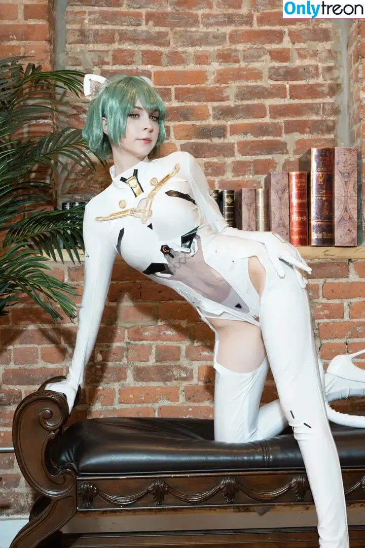 Melondoki голая photo #0357 (meloncali / melondokii)
