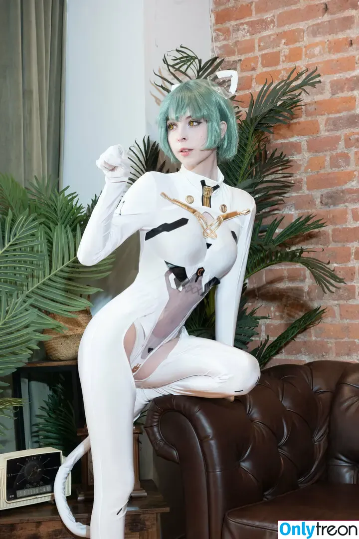 Melondoki голая photo #0382 (meloncali / melondokii)