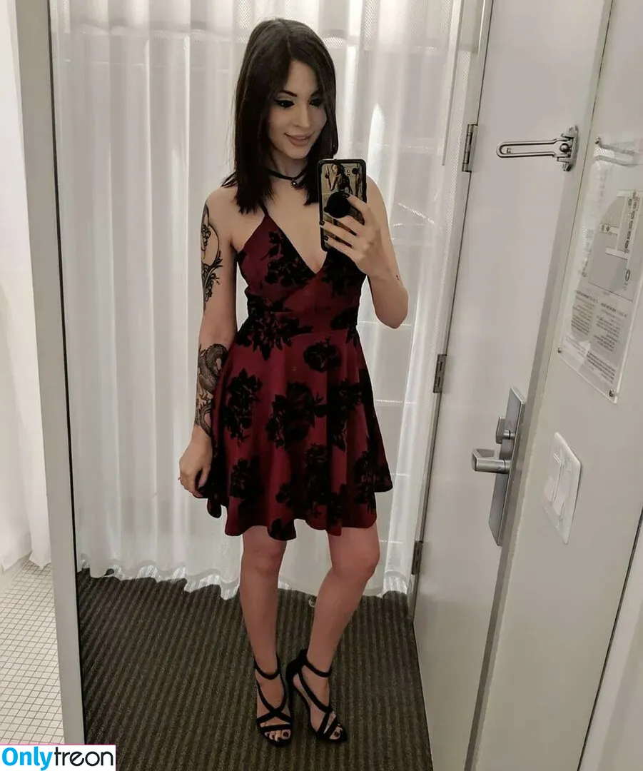 MelonieMac nude photo #0063 (MelonieMac)