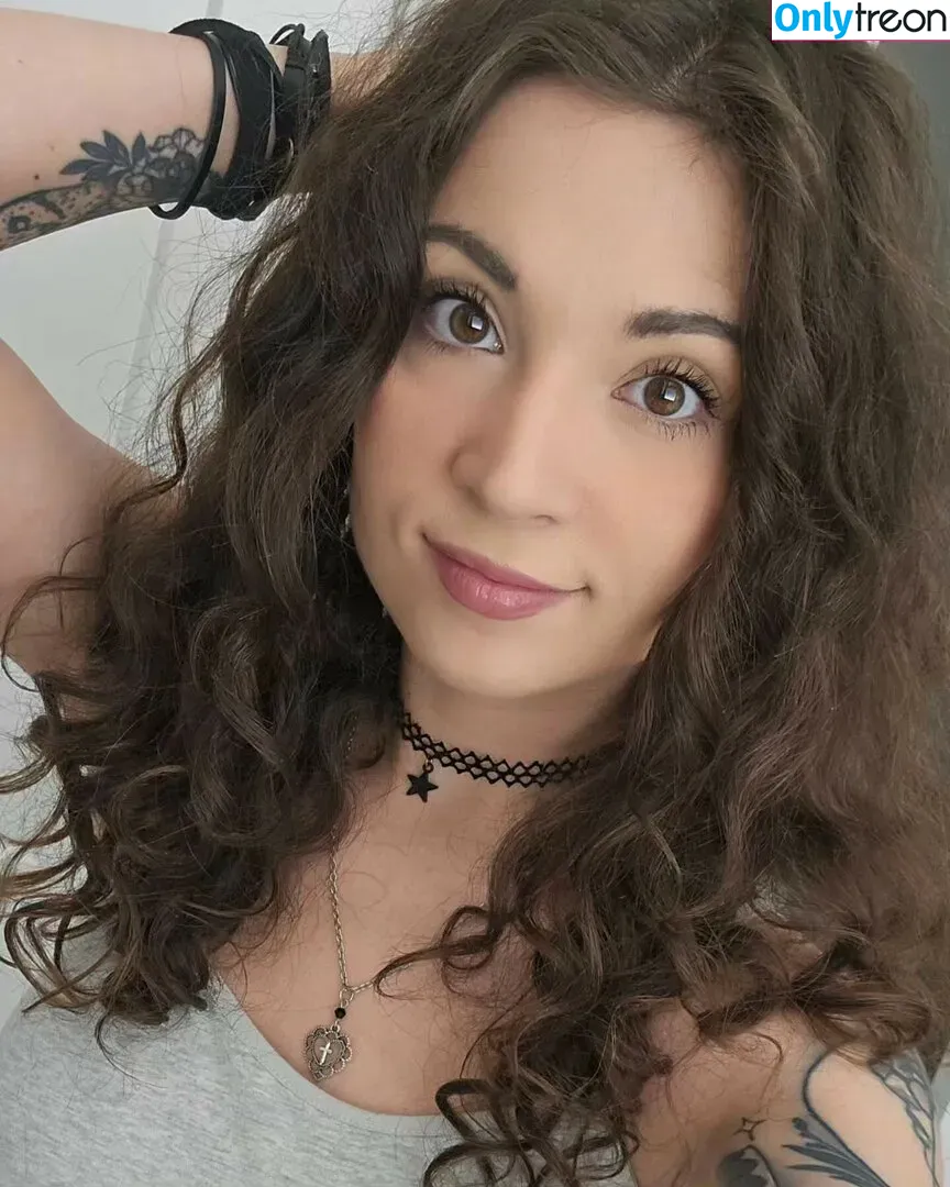 MelonieMac nude photo #0067 (MelonieMac)