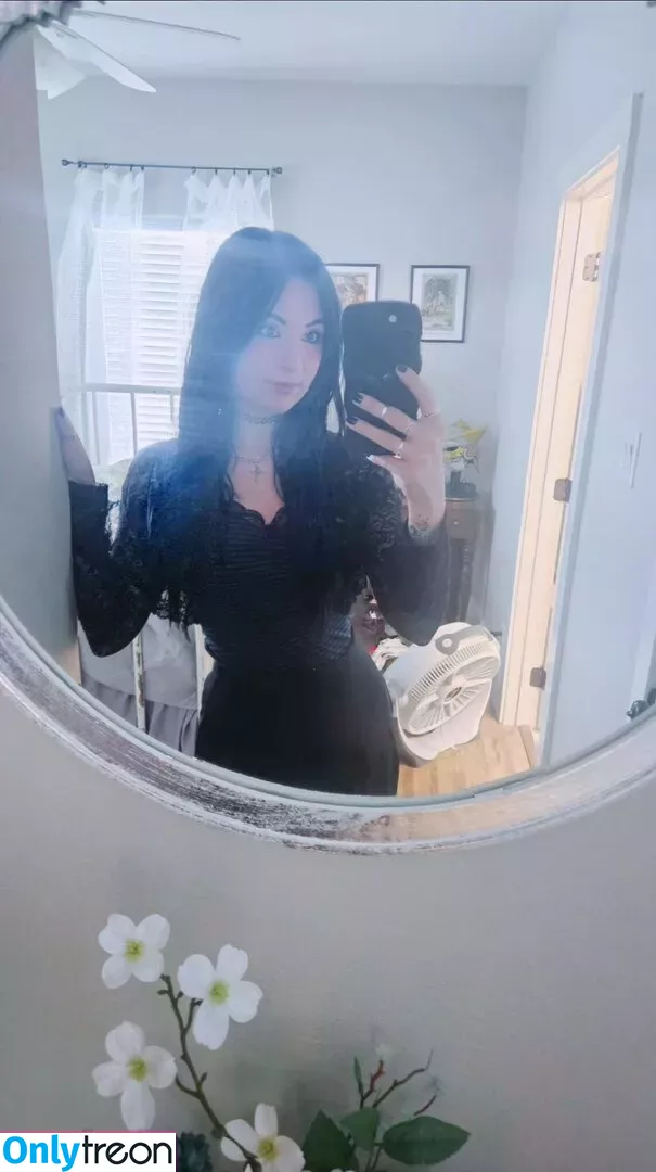 MelonieMac nude photo #0197 (MelonieMac)