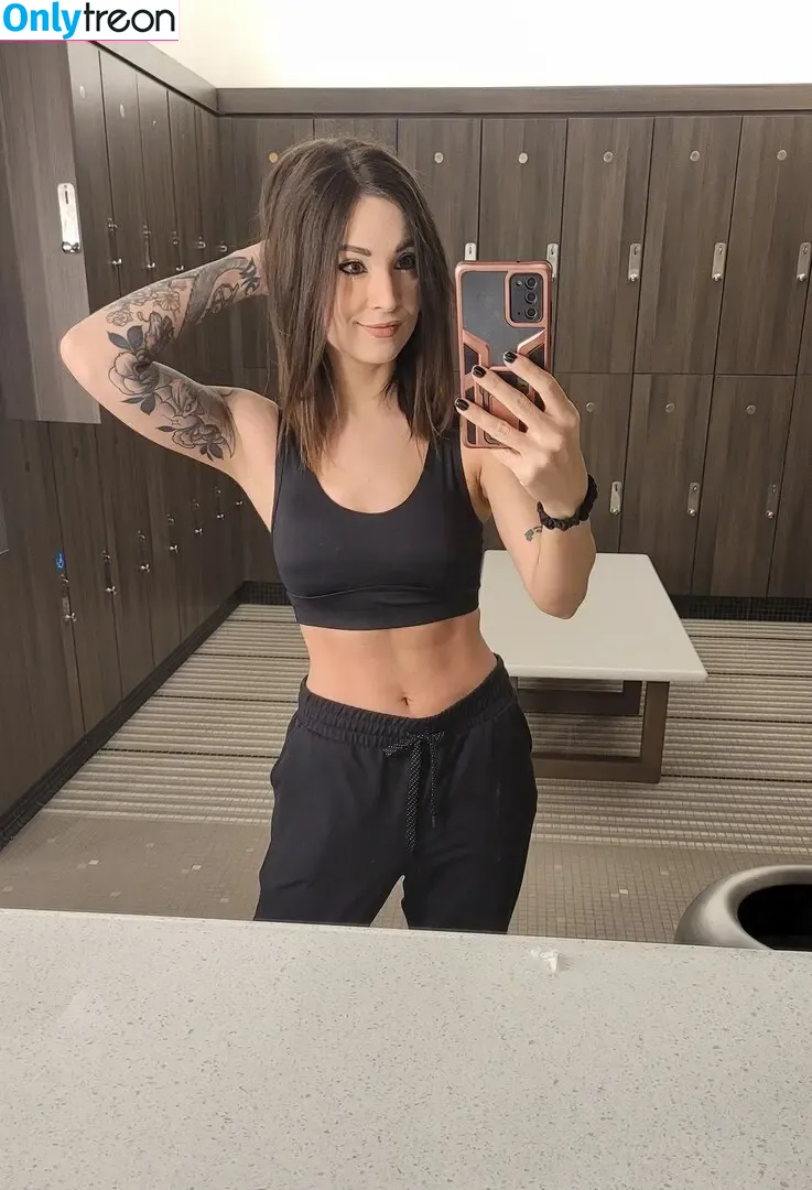 MelonieMac nude photo #0424 (MelonieMac)