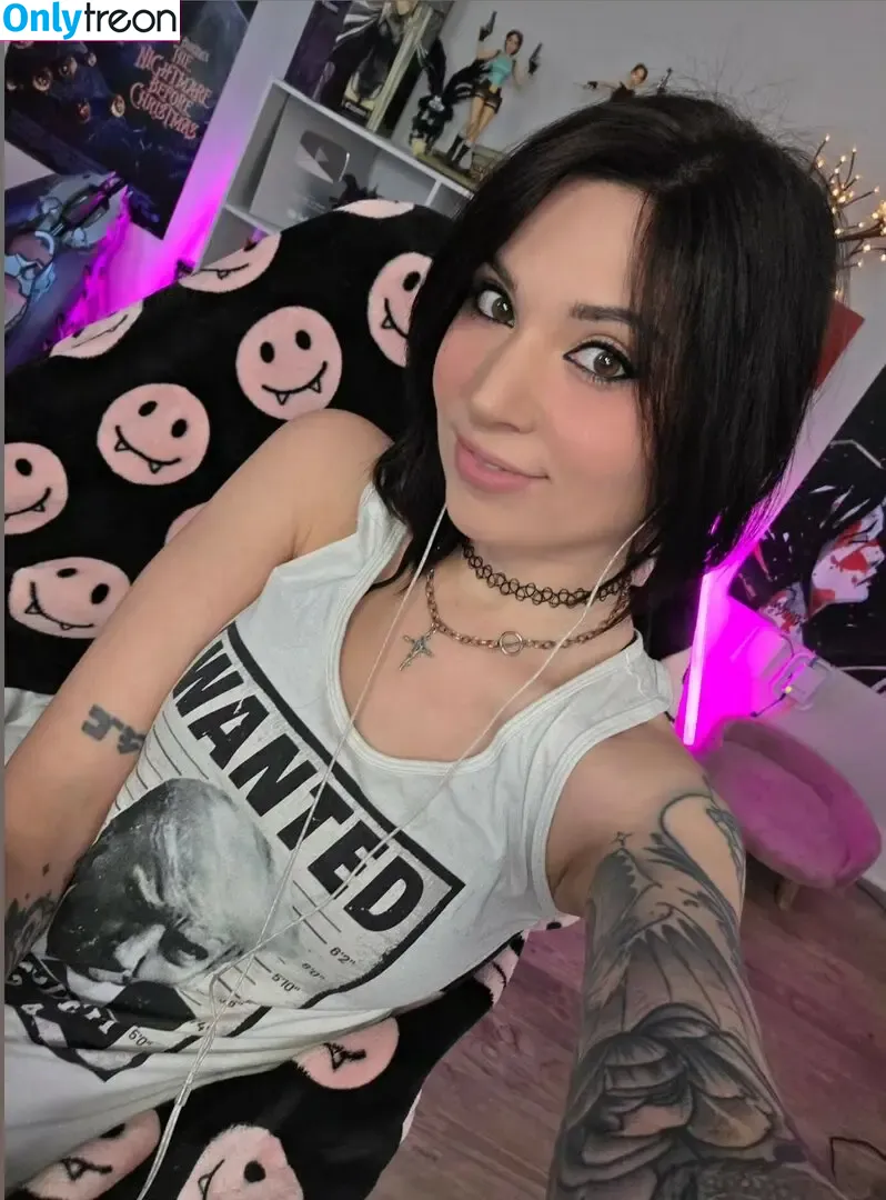 MelonieMac голая photo #0494 (MelonieMac)