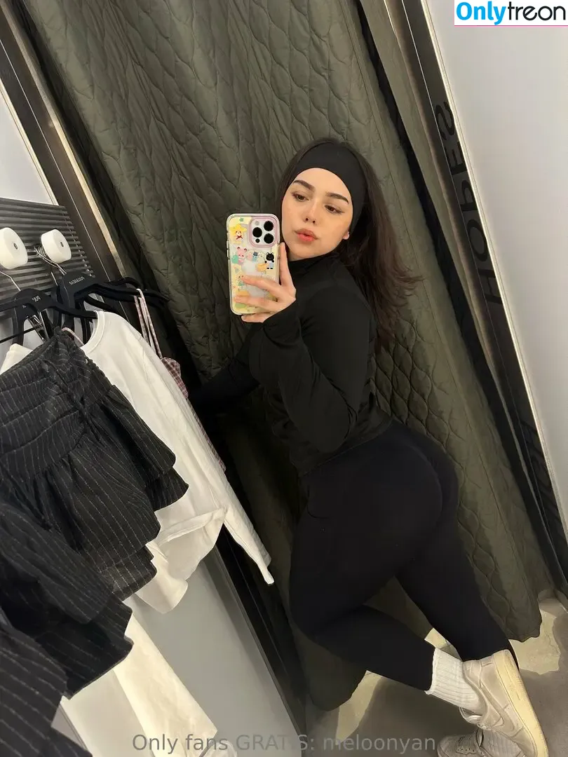 meloonyan nude photo #0032 (meloonyan)