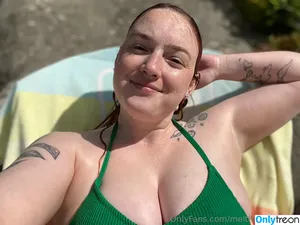 melthewhalefree / melthewhale nude photo #0012