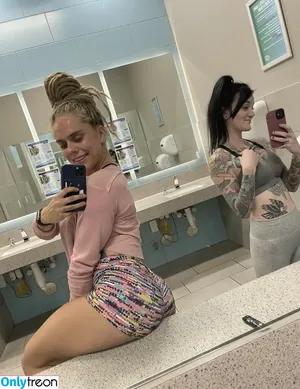 melwiththedreads / Melwithdadreads / missywiththedreads_backup nude photo #0022