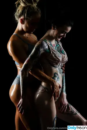 melwiththedreads / Melwithdadreads / missywiththedreads_backup nude photo #0023