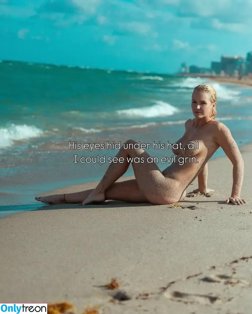 Memoirs Steph nude photo #0106 (itsjuststephfox / memoirs_of_steph / memoirsofsteph)