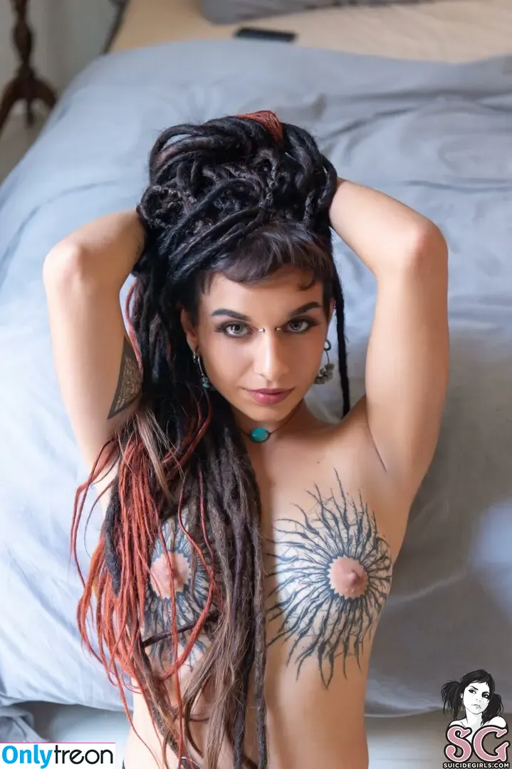 Memole nude photo #0025 (Memole)