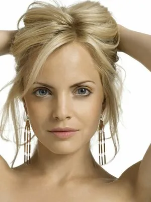 Mena Suvari / menasuvari фото голая #0097