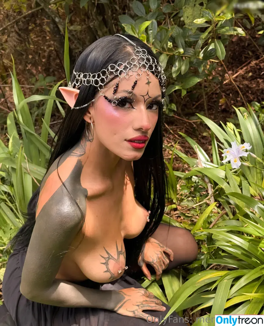 Menasaurio nude photo #0060 (menasaurio_1 / menasaurio__)