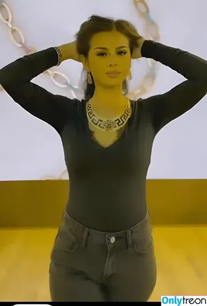 Menna Arafa / mennarafaofficial nude photo #0078