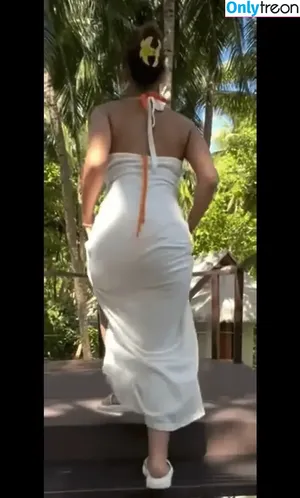 Menna Arafa / mennarafaofficial nude photo #0087