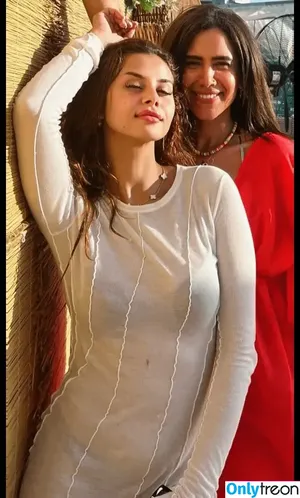 Menna Arafa / mennarafaofficial nude photo #0091