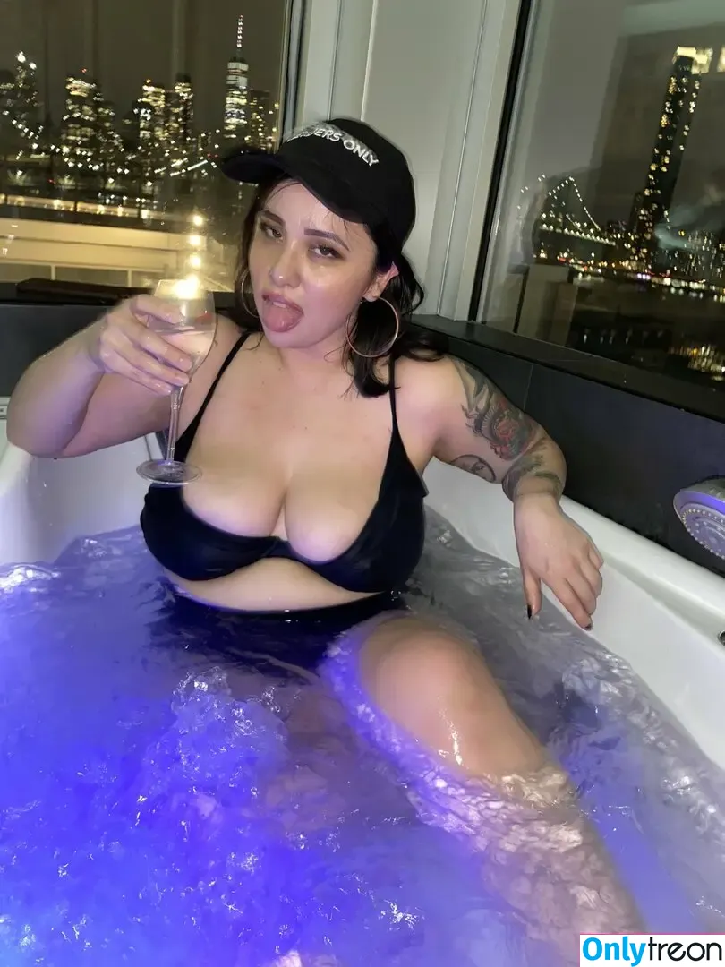 Menstrualbloodbath nude photo #0008 (Menstrualbloodbath)