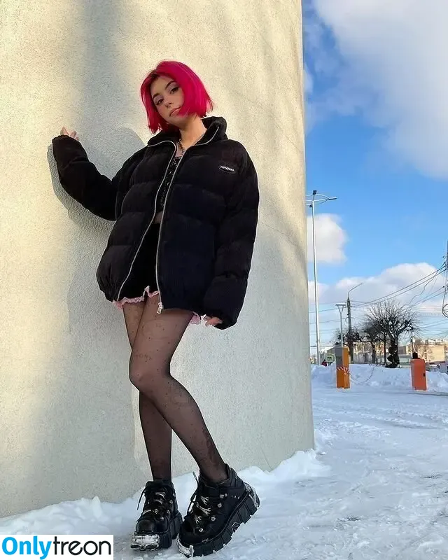 Mentaldora nude photo #0030 (Dora / giamatadora)