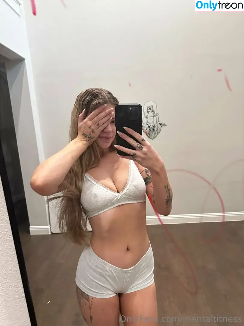 mentaltitness nude photo #0172 (m3ntaltitn3ss / popsm0kes)