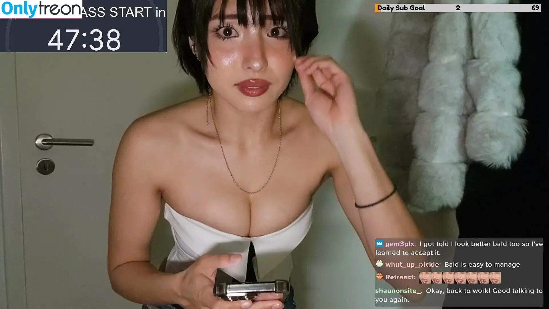 Meowko голая photo #4025 (meowkolol)