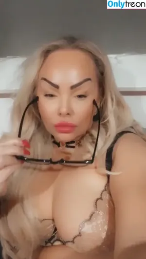  nude photo #0007