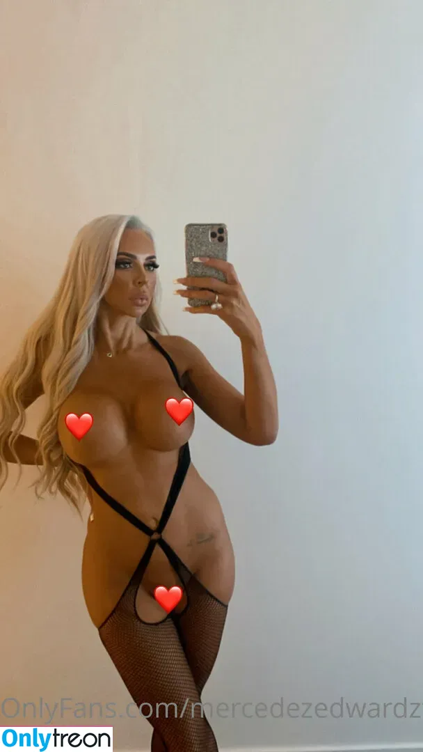 mercedezedwardzfree nude photo #0004 (jmccurdy20_)
