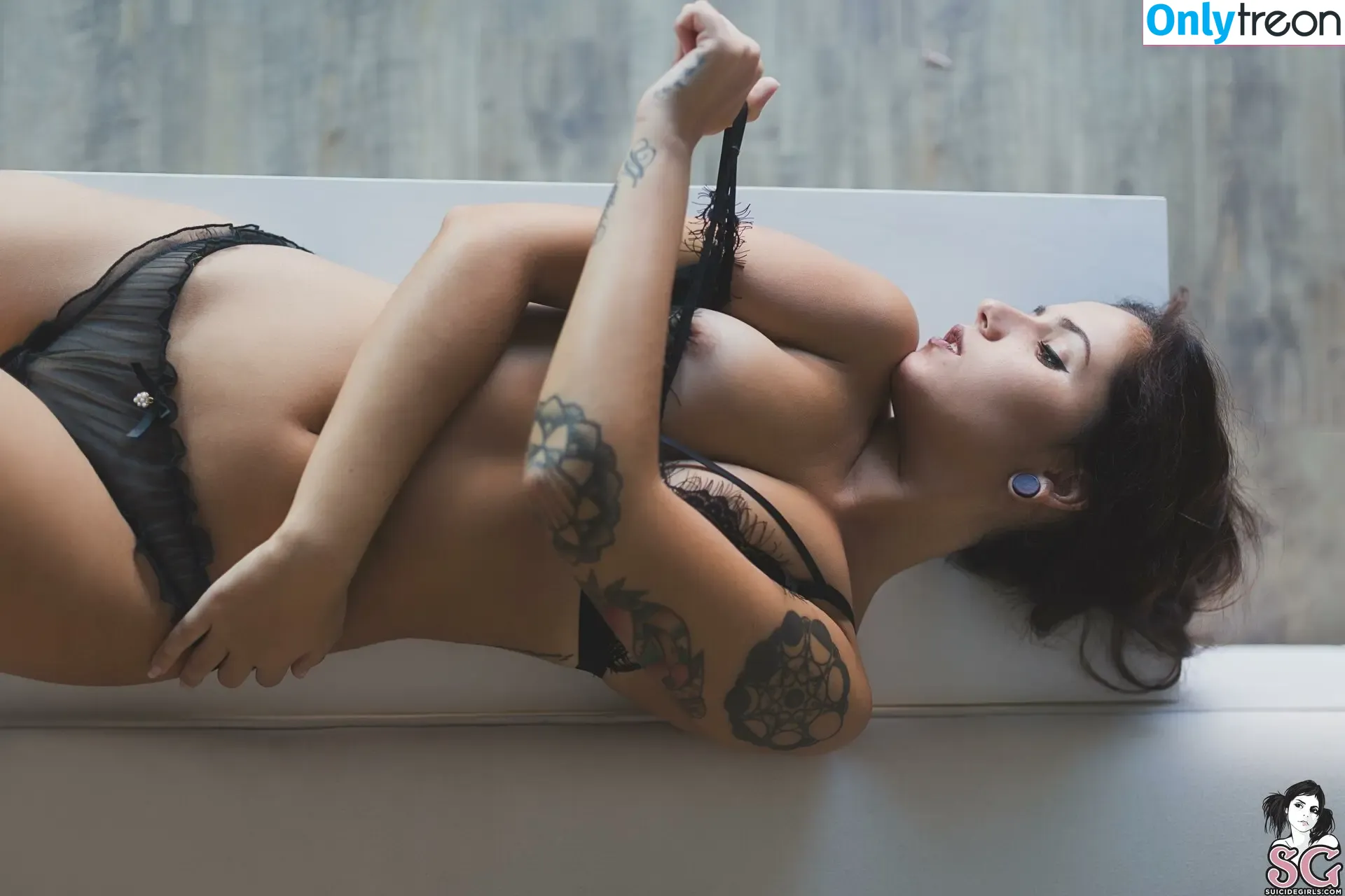 mermaid.sg голая photo #0205 (mermeoww)