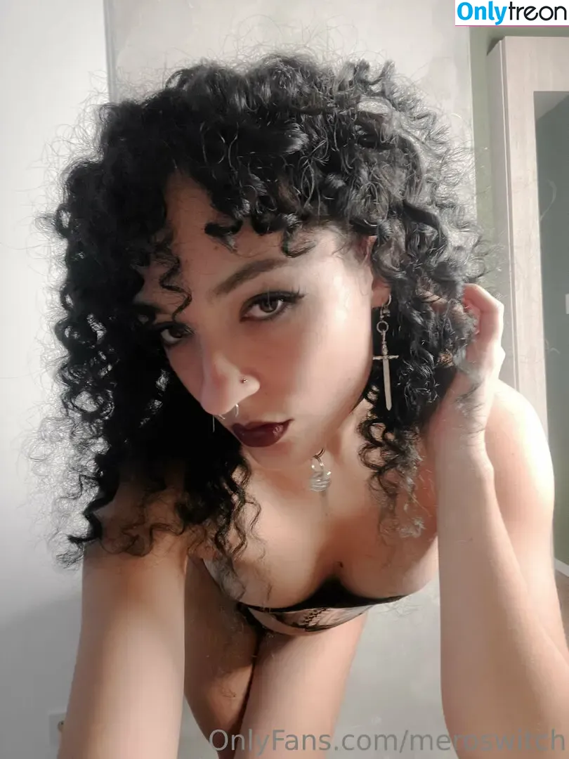meroswitch nude photo #0050 (__mero)