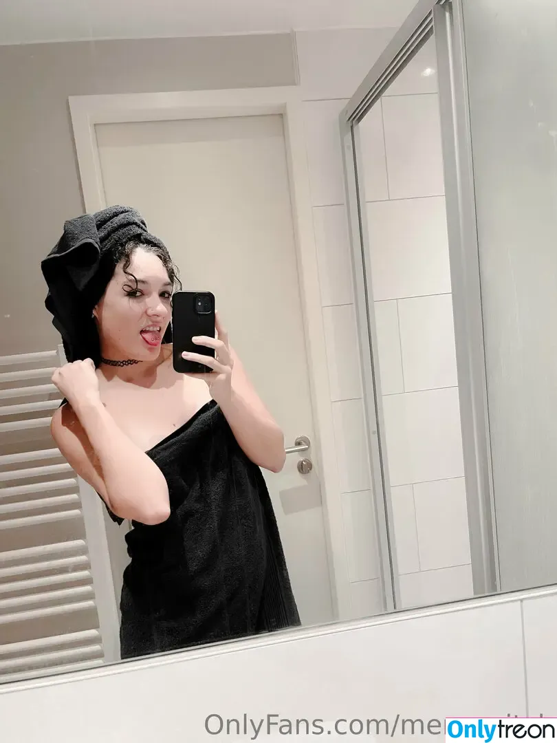 meroswitch nude photo #0053 (__mero)