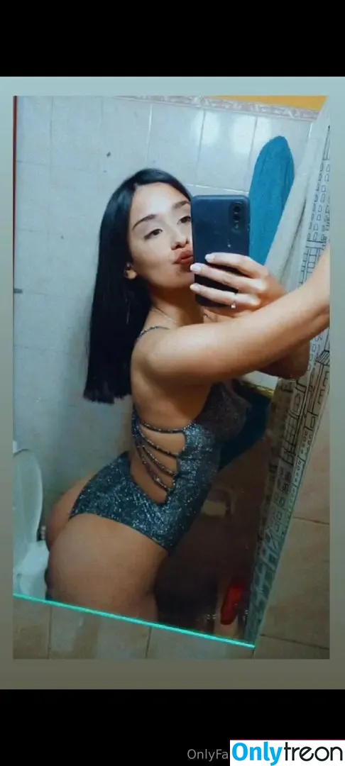 merycardi nude photo #0038 (merycardi)