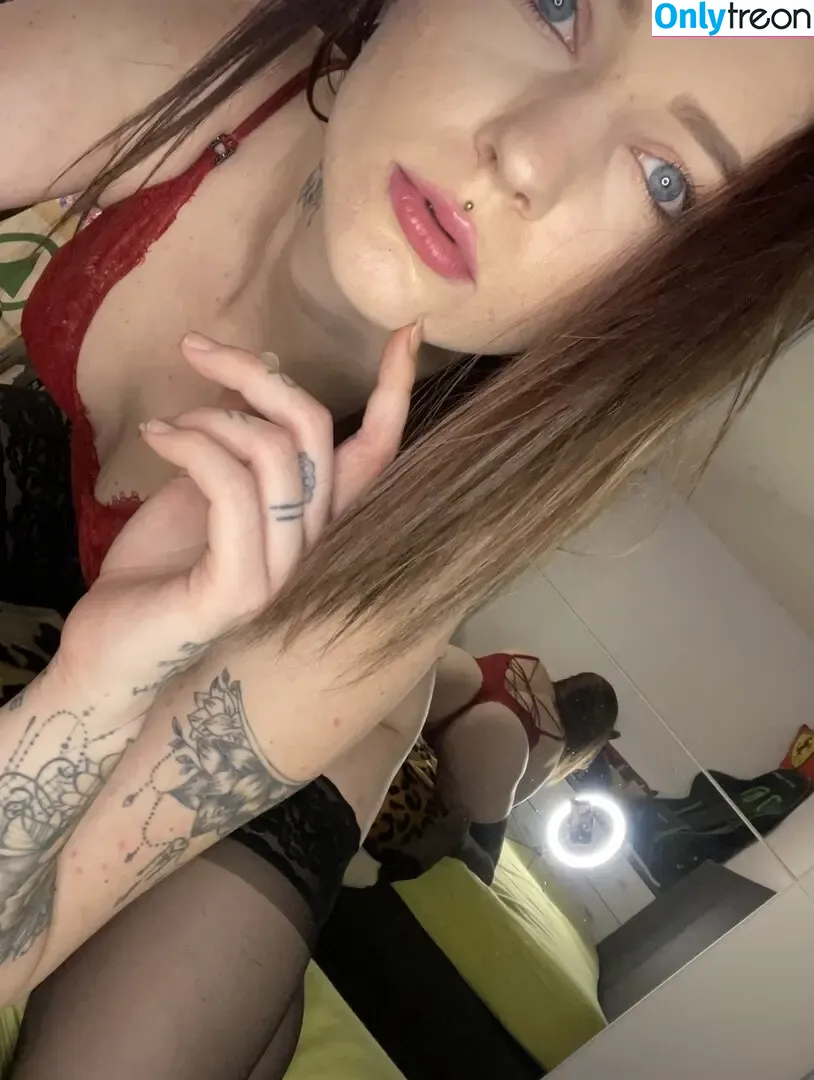 meryjanexx nude photo #0001 (love.timemj)