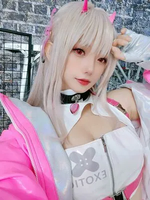 Messie Huang / Messie 黄 Cosplay / messiecosplay фото голая #0035