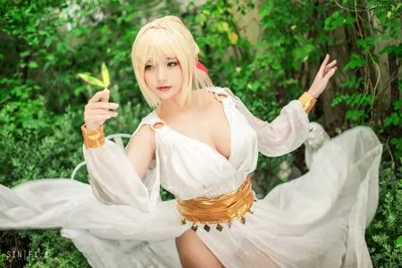 Messie Huang / Messie 黄 Cosplay / messiecosplay фото голая #0222