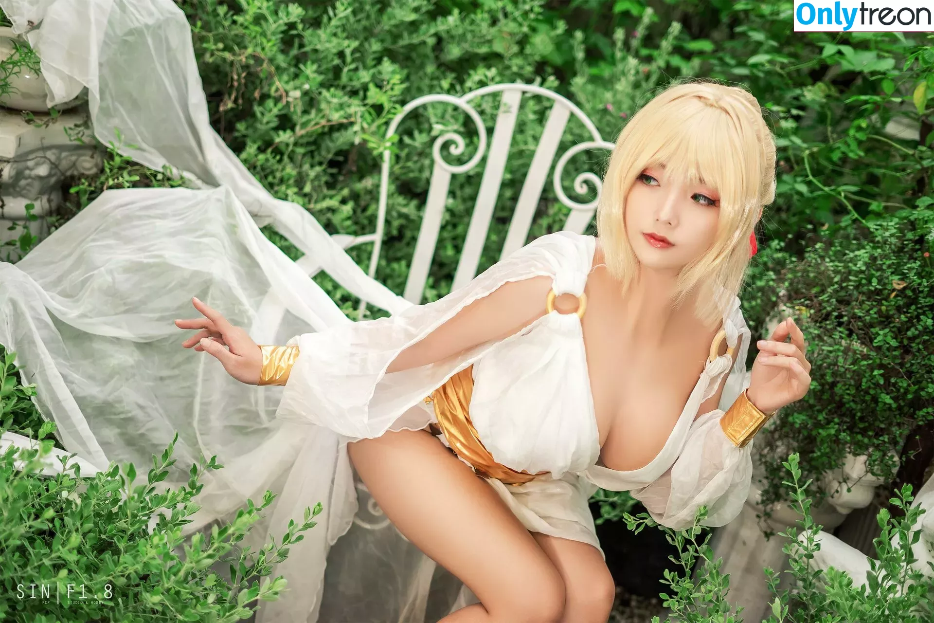 Messie Huang nude photo #0227 (Messie 黄 Cosplay / messiecosplay)