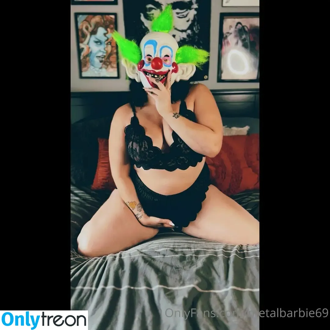 metalbarbie69 голая photo #0030 (metalbarbie69)