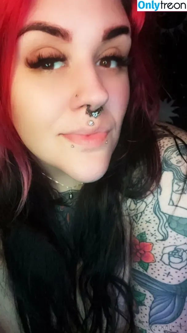 metaldollface nude photo #0018 (metaldoll_photos)
