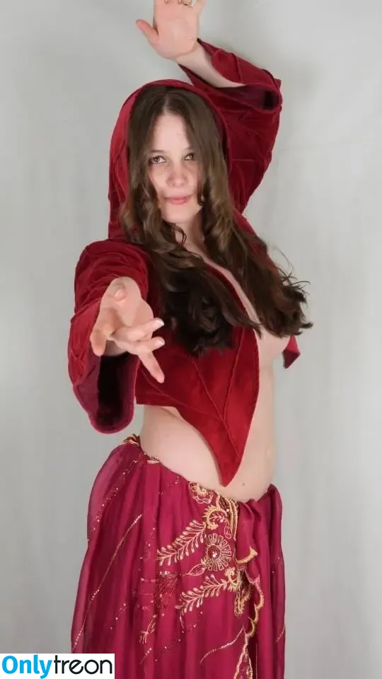 Mháire Stritter nude photo #0152 (mhairestritter / orkenspaltertv)