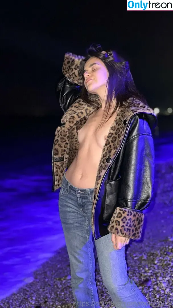 mhpeach nude photo #0078 (mhee.ph_y)
