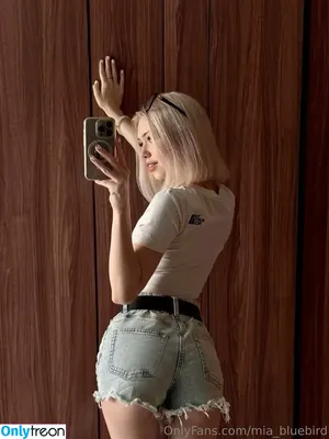 Mia_bluebird / clarathestudent / miabluebird nude photo #0320
