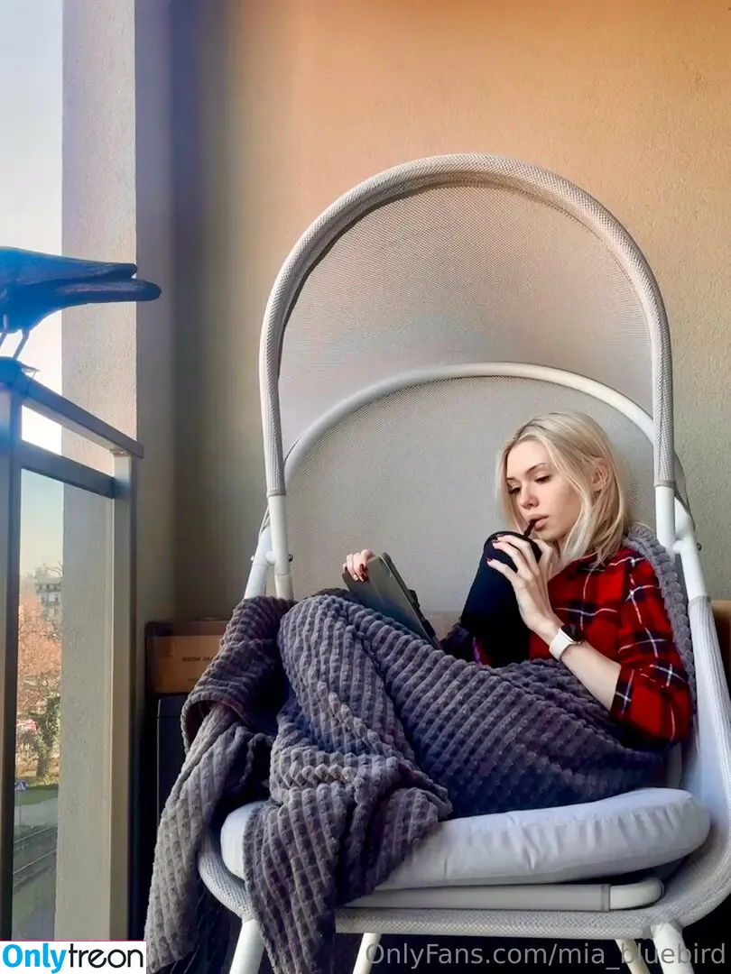 Mia_bluebird голая photo #0149 (_iam_bluebird_)