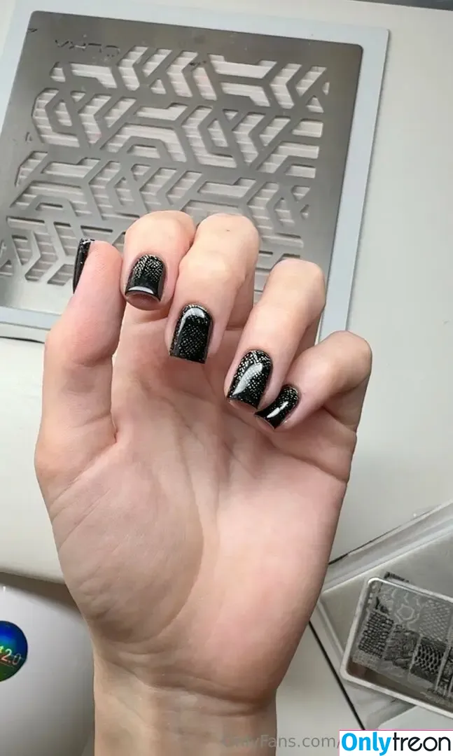 Mia_bluebird nude photo #0345 (clarathestudent / miabluebird)