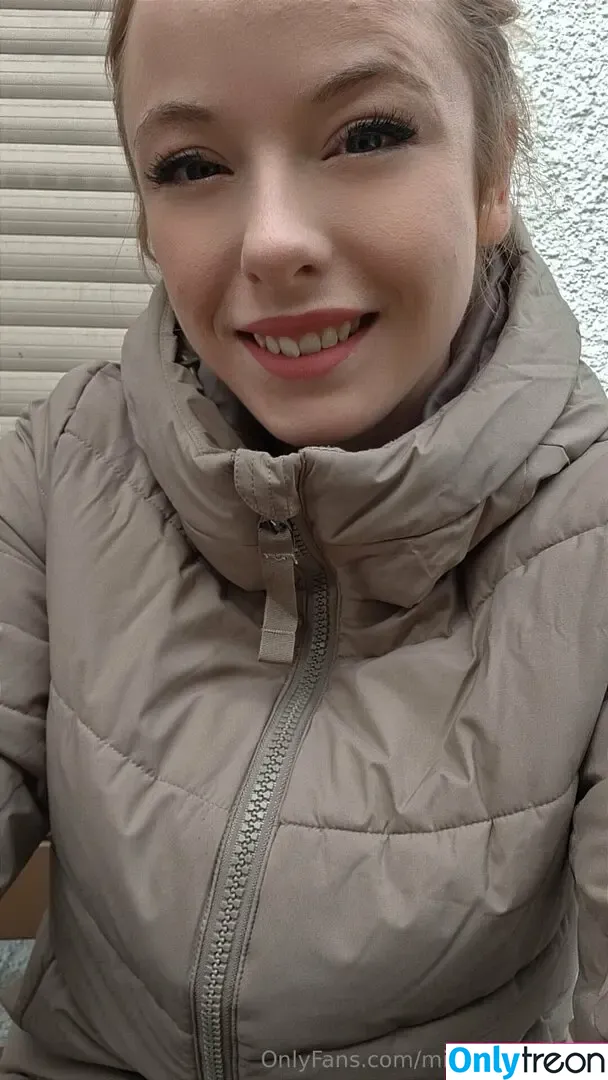 mia_ganz_privat nude photo #0075 (miag_priv)