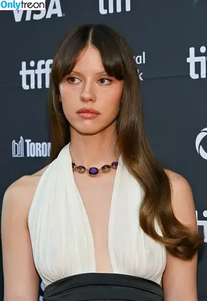 Mia Goth / goth.mia / officalmiagoth nude photo #0311