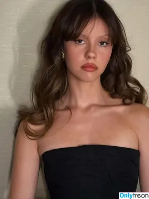 Mia Goth / goth.mia / officalmiagoth nude photo #0318